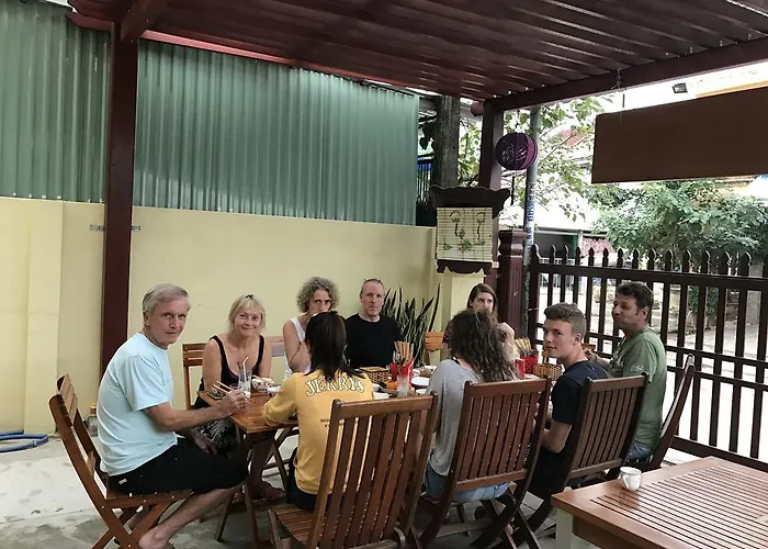 Qua Cam Tim Homestay